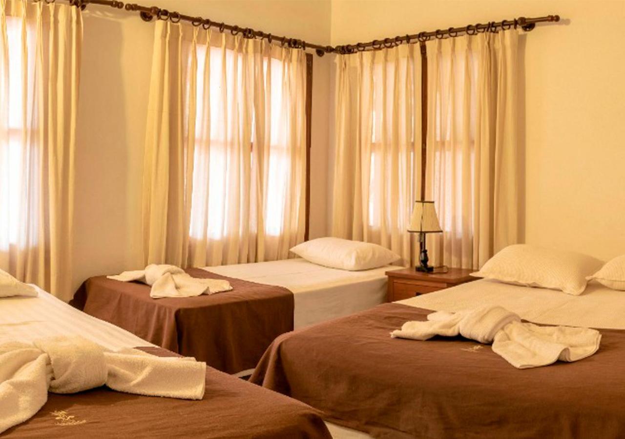 Hotel Mami Vilma Roboré Kültér fotó